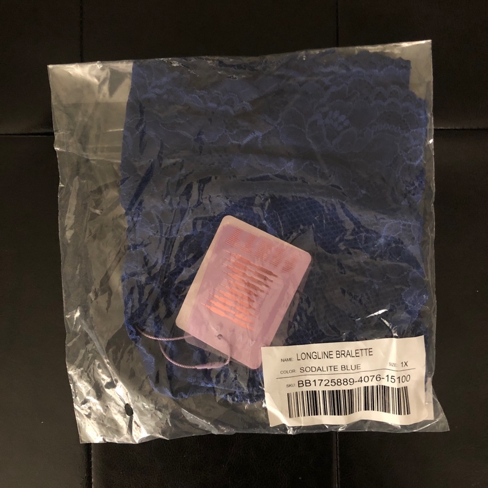 BNWT Savage X Fenty Longline Bralette